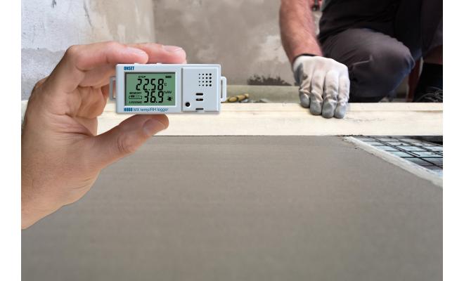 Data logger monitoring concrete slab installation